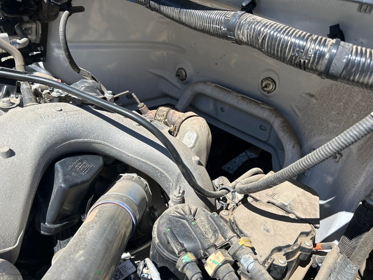 2023-ford-f750-image-45