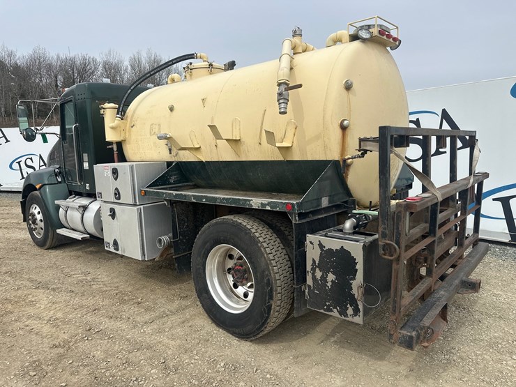 2008-kenworth-t370-image-3