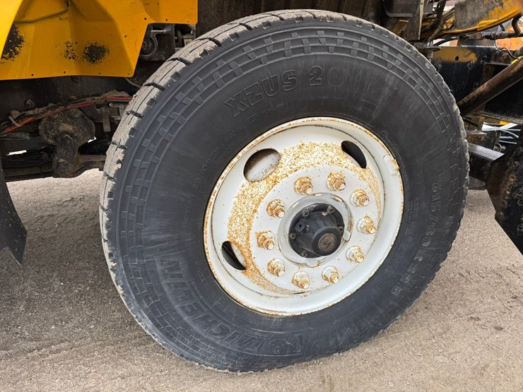 2009-international-workstar-7500-image-110