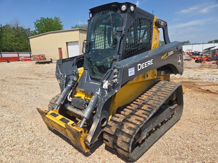 deere-333g-image-1