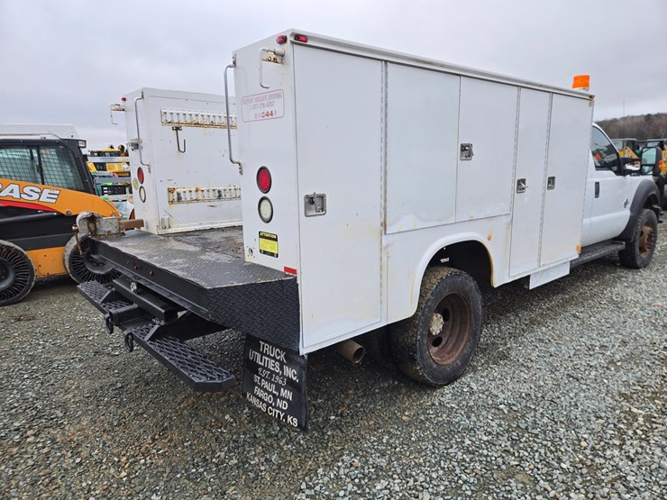 2011-ford-f550-image-20