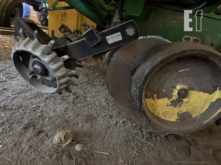 1993-john-deere-7200-image-8