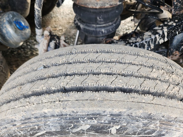 2016-kenworth-t400-image-101