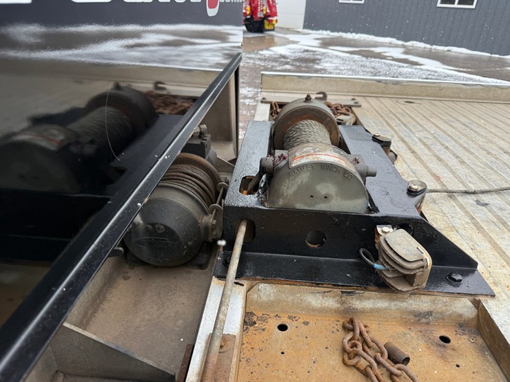 2018-ford-f650-image-18