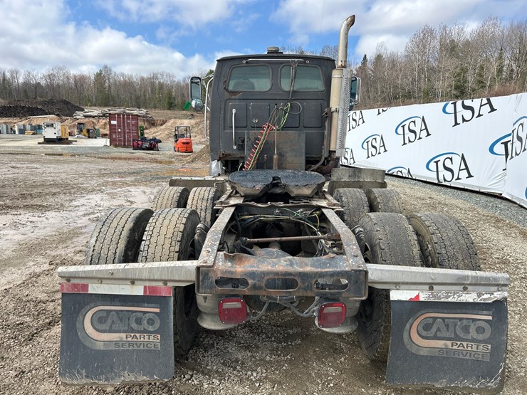 2005-massey-ferguson-8-image-4