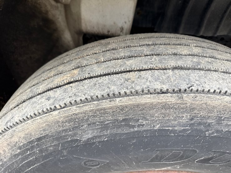 2002-international-4300-sba-image-56