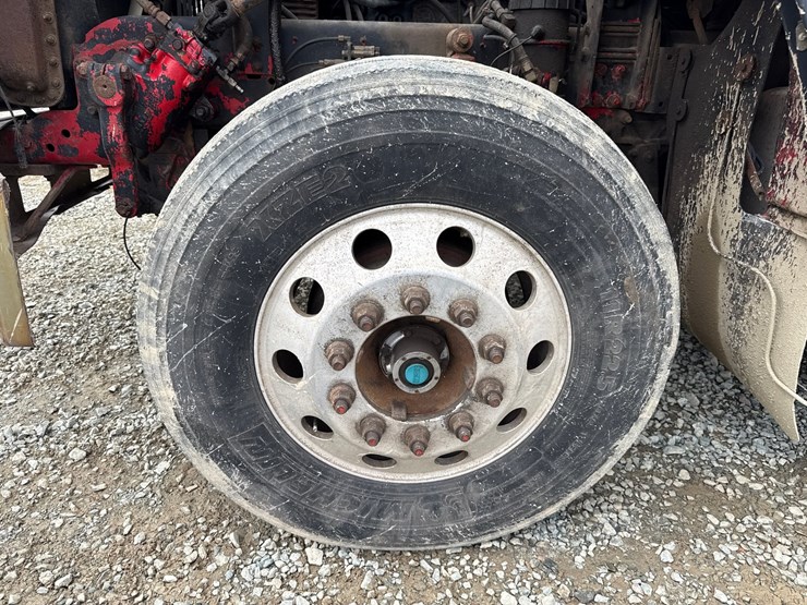 1998-massey-ferguson-8-image-69