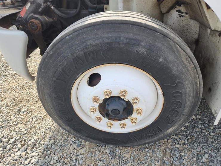 2003-international-durastar-4300-image-77