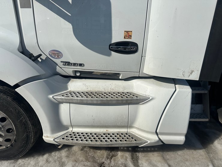 2017-kenworth-t680-image-20