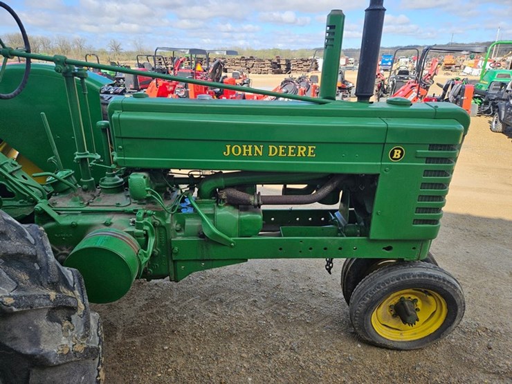 john-deere-model-b-image-18
