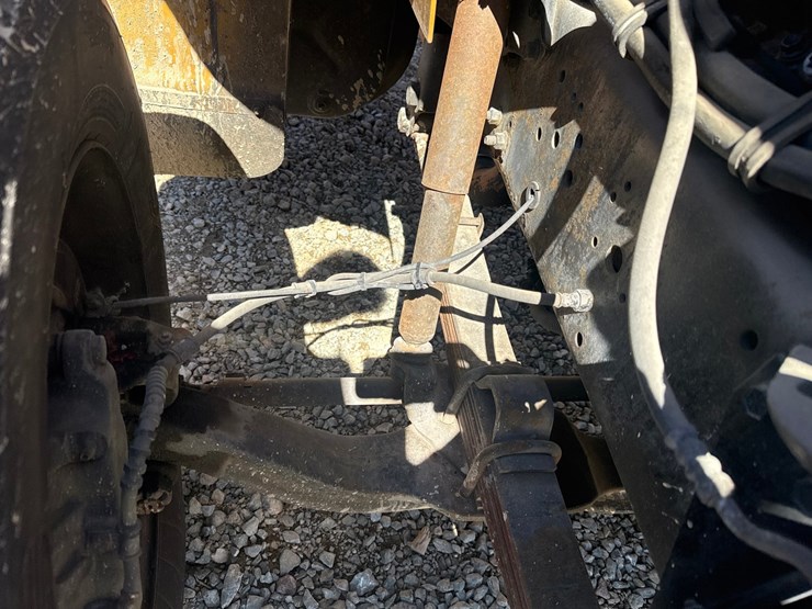 2000-international-4700-image-16