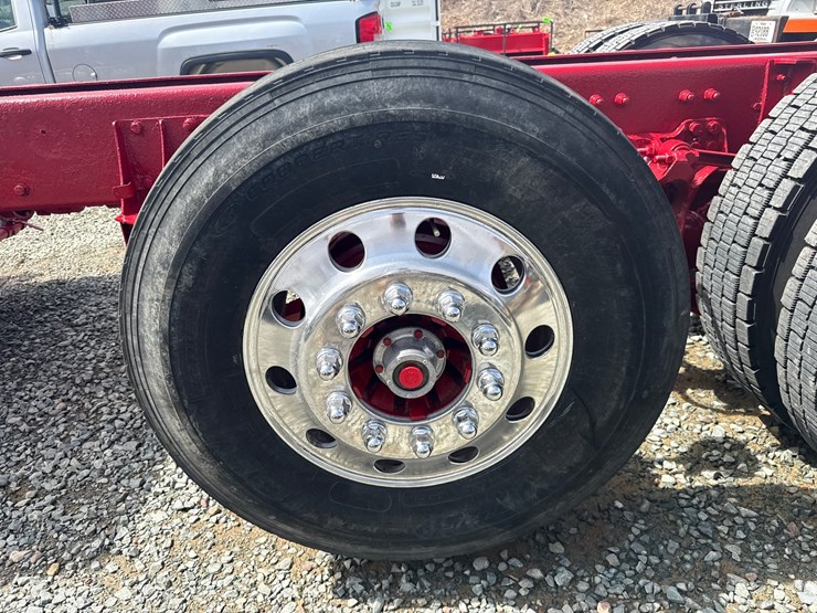 2005-kenworth-t800-image-76