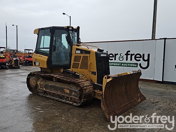 2012-caterpillar-d5k2-xl-image-6