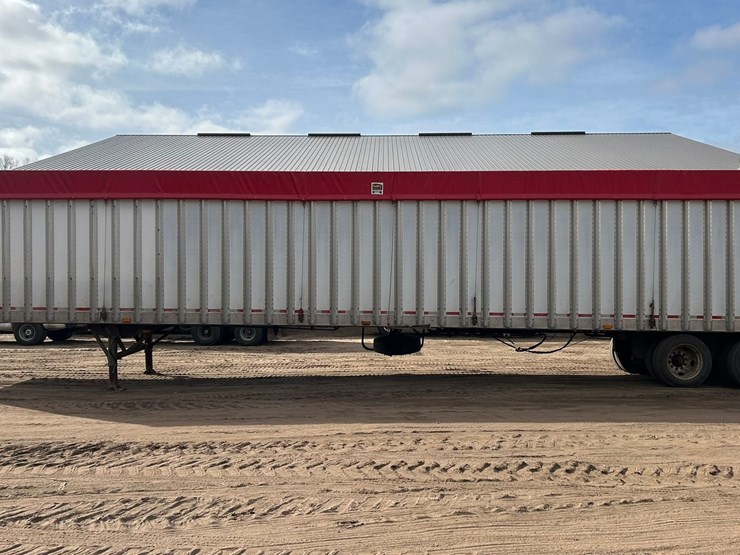 2000-wilkens-walking-floor-image-2