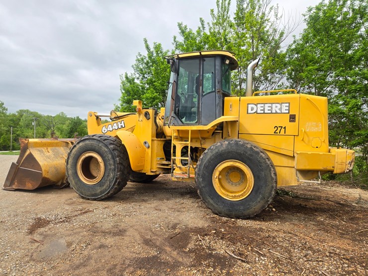 deere-644h-image-10