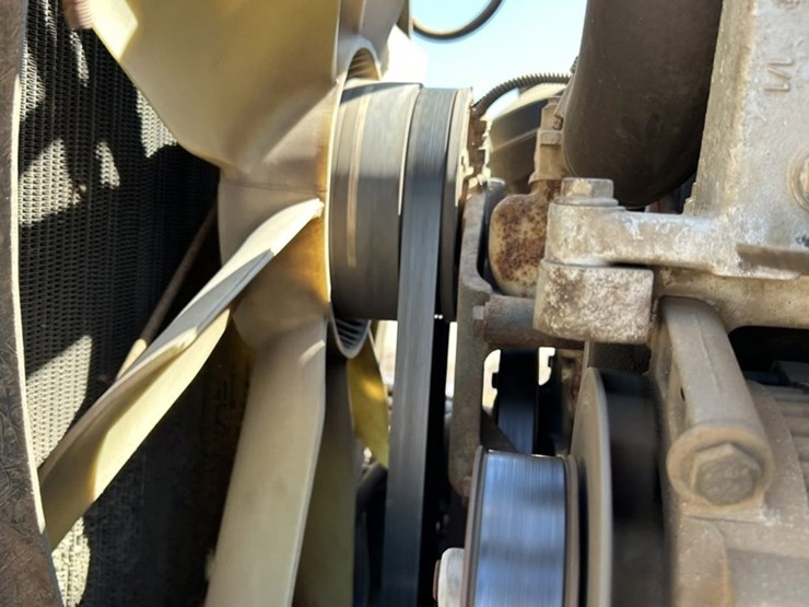 #1114-•-2005-western-star-tri-axle-heavy-haul-truck-tractor-image-50