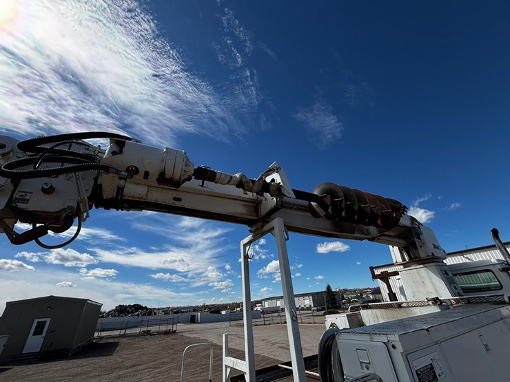 1999-caterpillar-3126-image-57