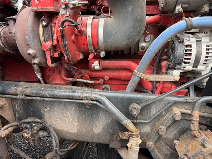 2020-kenworth-t800-image-25