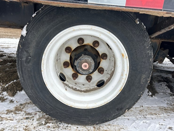 2020-massey-ferguson-8-image-38