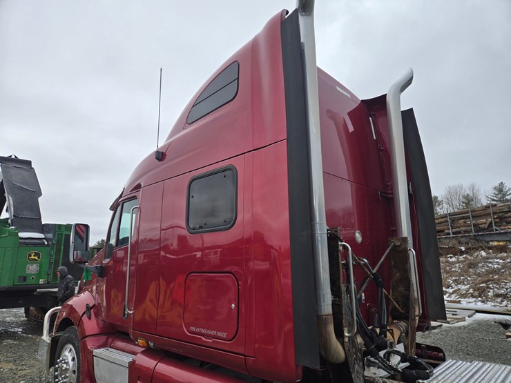 2007-peterbilt-387-image-18