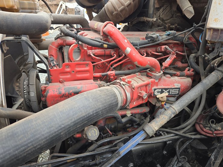 2019-international-hx620-image-53