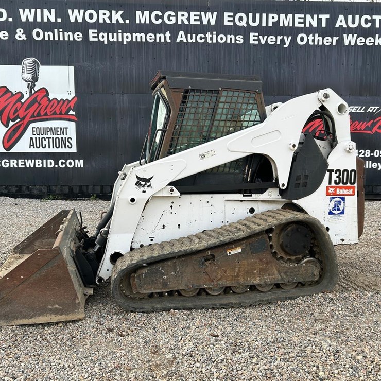 BOBCAT T300
