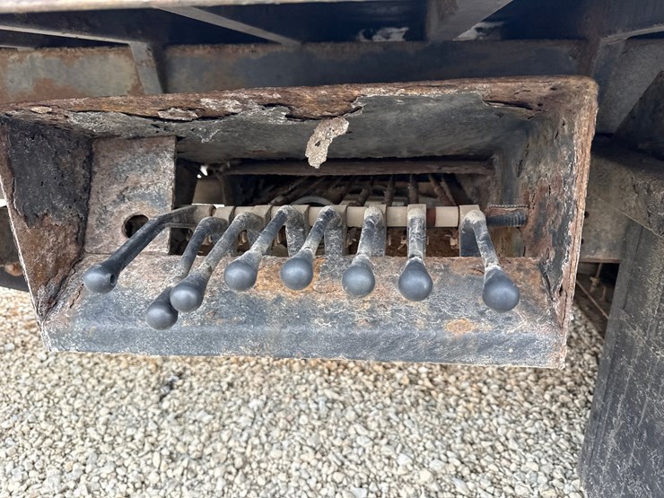 1999-international-4900-image-58