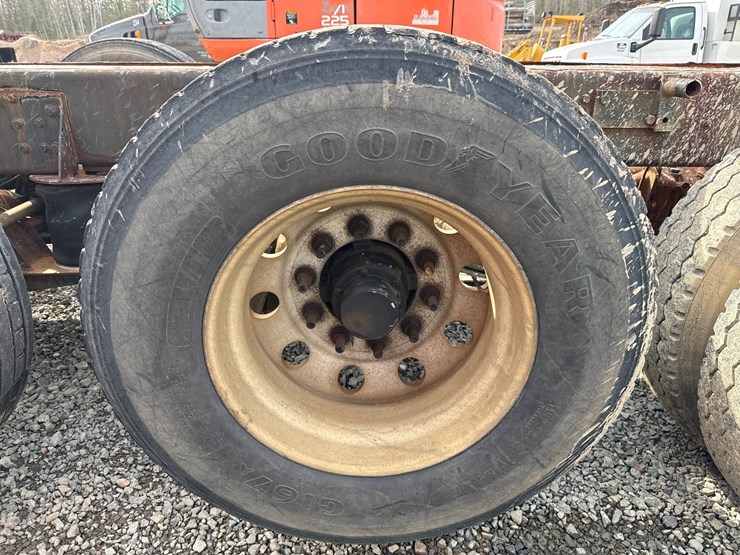 1996-western-star-4964s-image-72