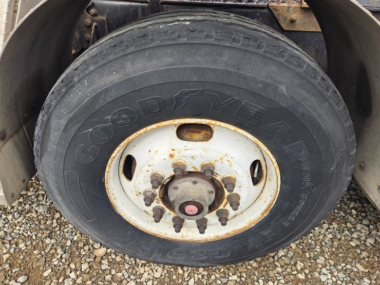 2007-massey-ferguson-8-image-77