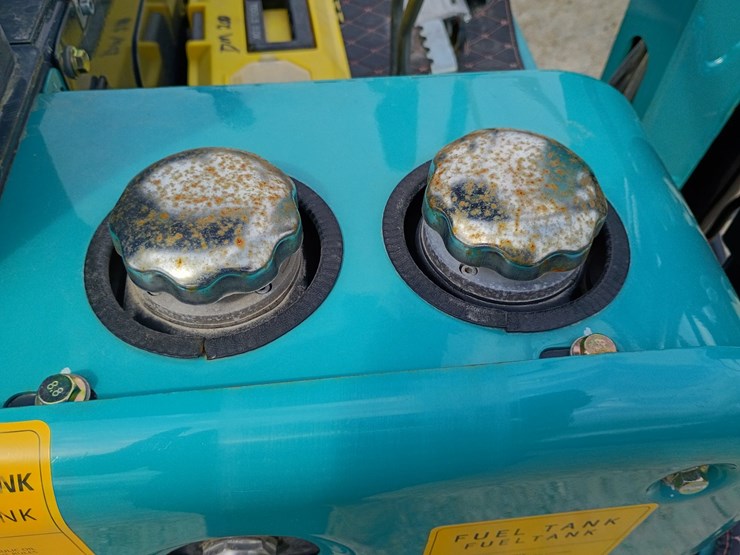 #24167-•-2025-diesel-digmaster-dm200-mini-excavator-image-19