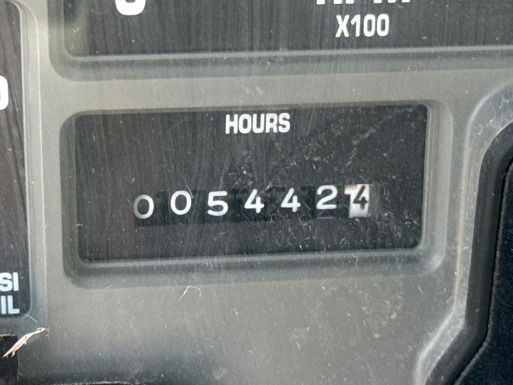 2000-international-4700-image-48