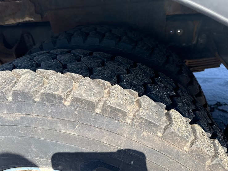 2014-international-4300-sba-image-58