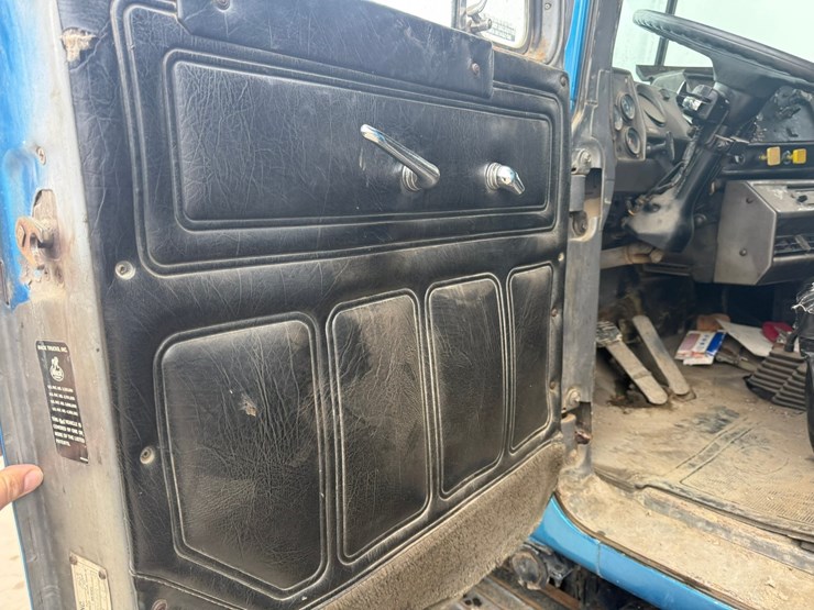 mack-rd686s-image-34