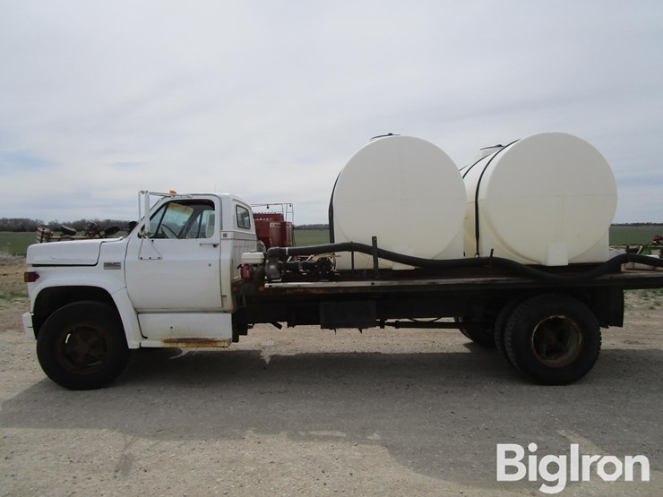 1977-gmc-6500-flatbed-truck-w/nurse-tanks-image-8