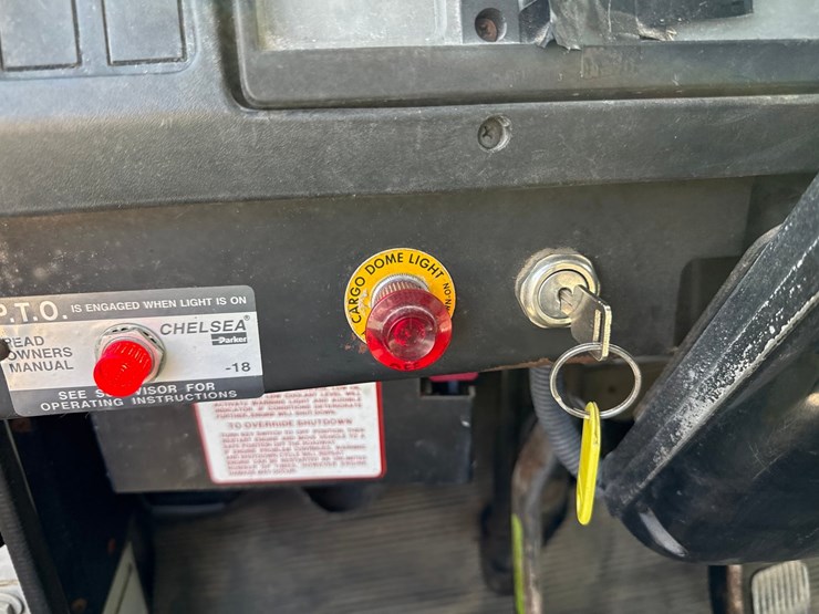 2000-international-4700-image-45