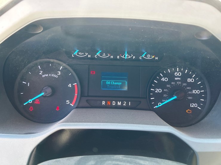 2023-ford-f750-image-54