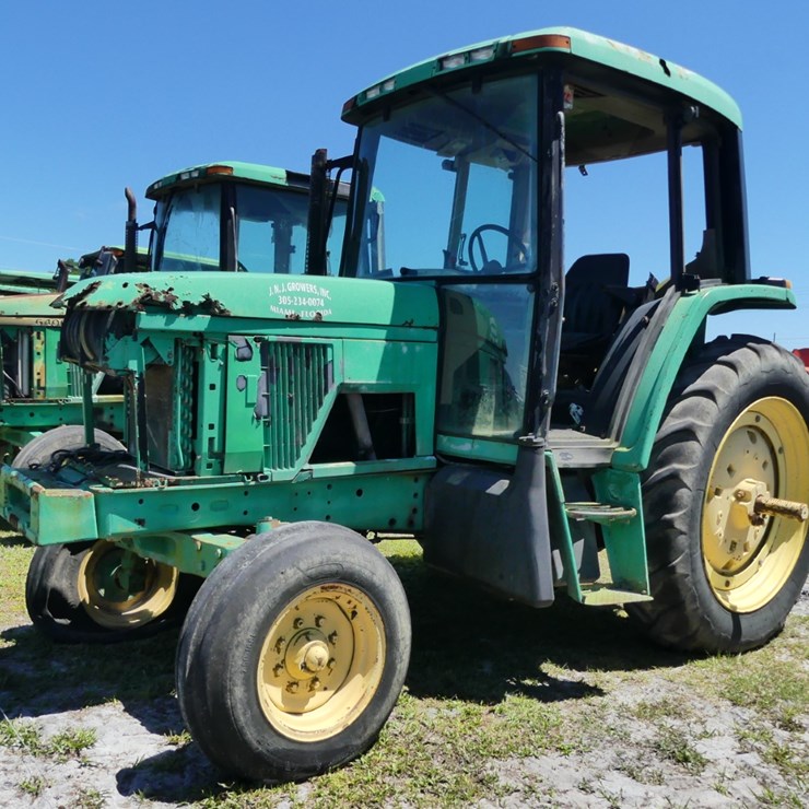 JOHN DEERE 6400