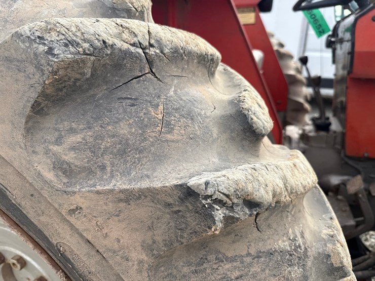 massey-ferguson-265-image-80