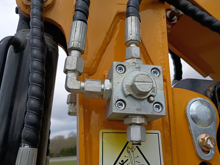 #24166-•-2025-agt-xz20r-mini-excavator-image-20