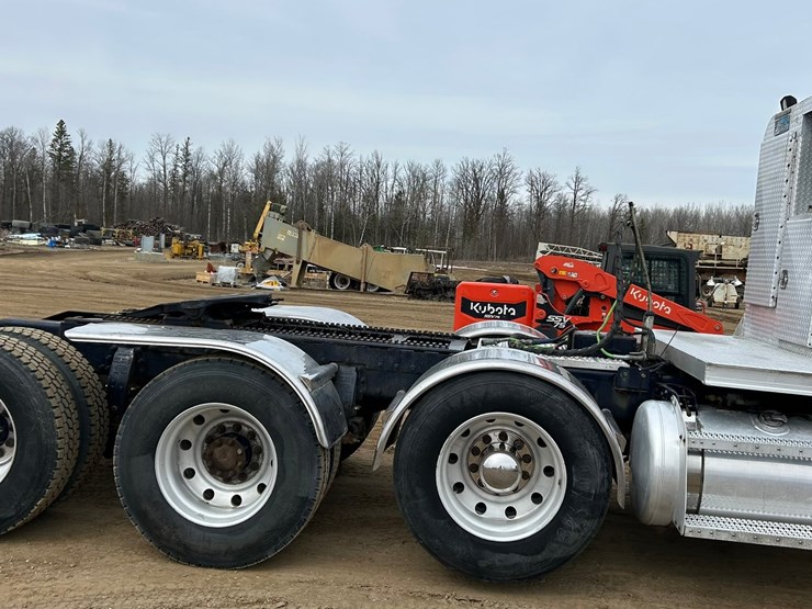 2006-caterpillar-c15-image-17