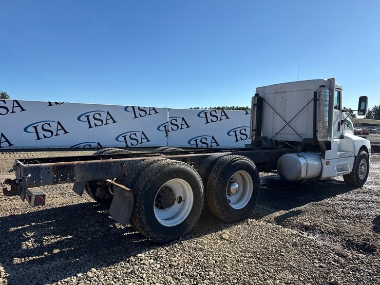 1994-massey-ferguson-8-image-5