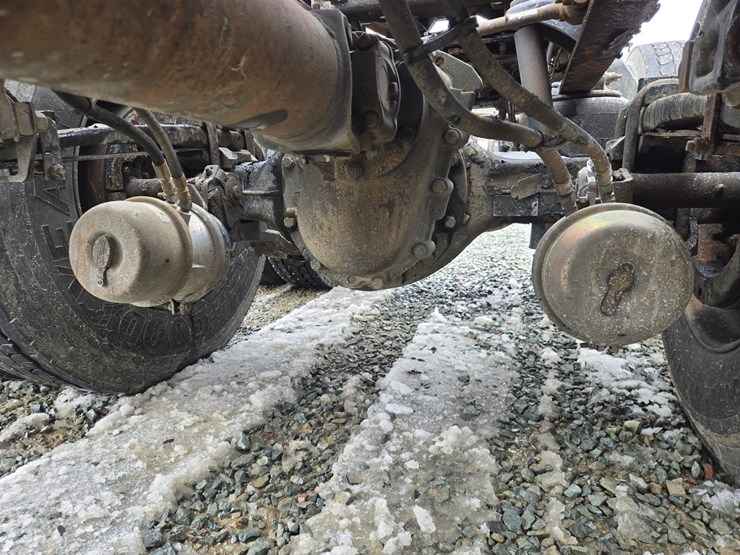 2007-peterbilt-387-image-55