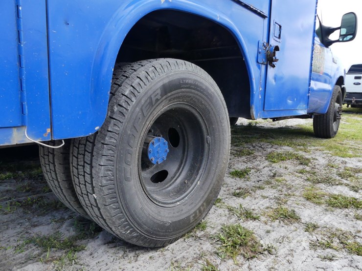 2003-ford-f350-xl-image-5