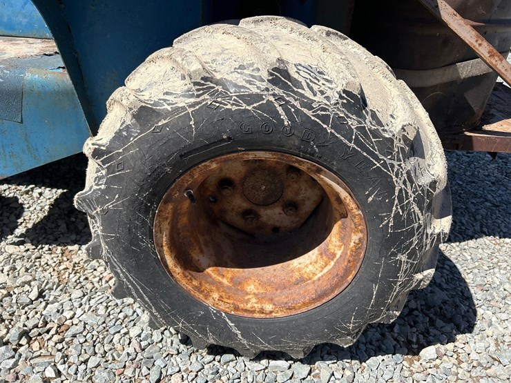 ditch-witch-r65-image-50