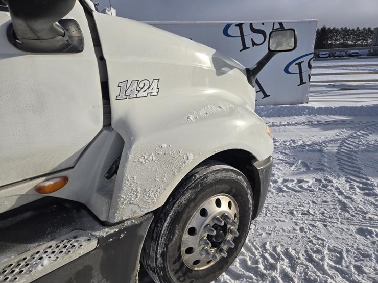 2019-international-lt-image-12