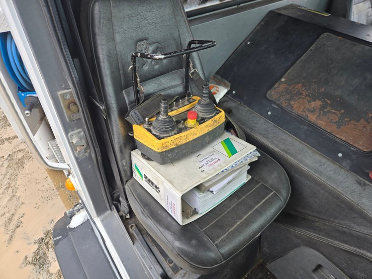 massey-ferguson-8-image-122