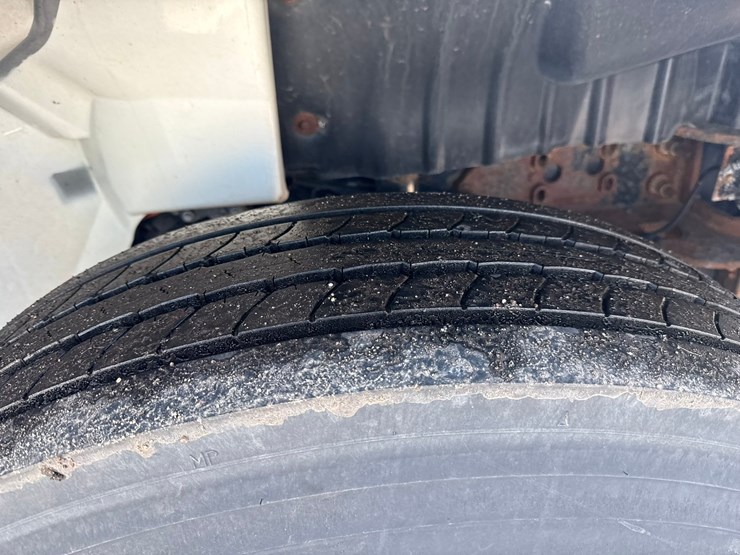 2014-international-4300-sba-image-62