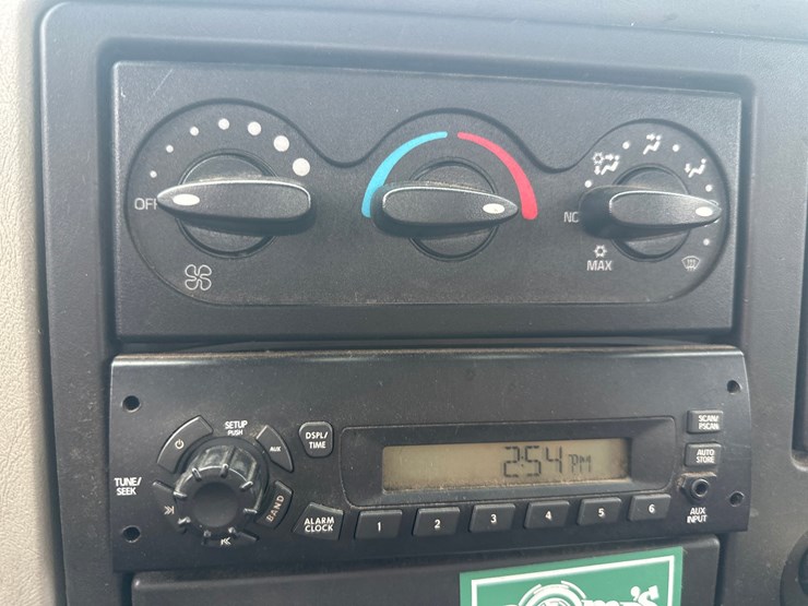 2010-international-4300-sba-image-39