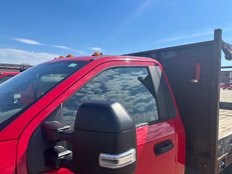 2017-ford-f350-image-9