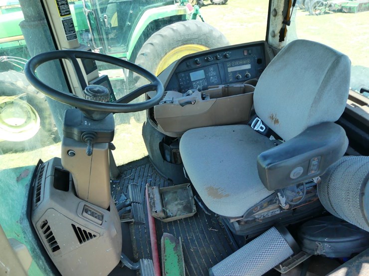 john-deere-8300-image-11